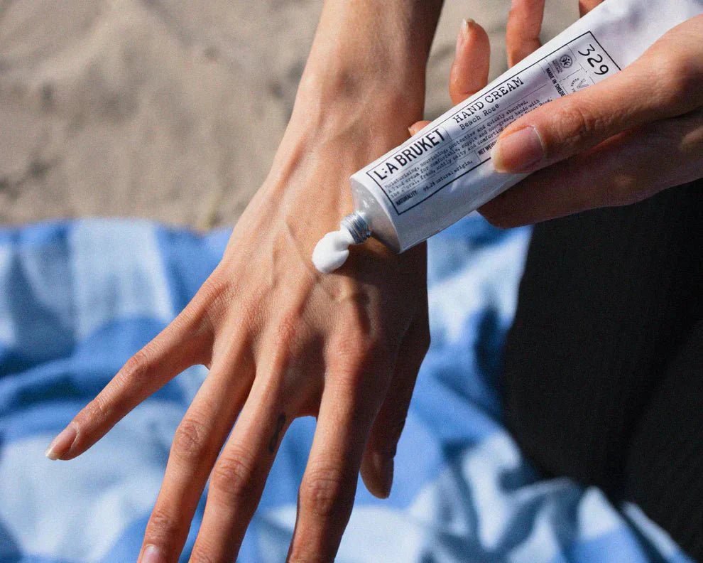Creme Mani L:A Bruket – La coccola svedese che protegge le tue mani in inverno - VG Charme