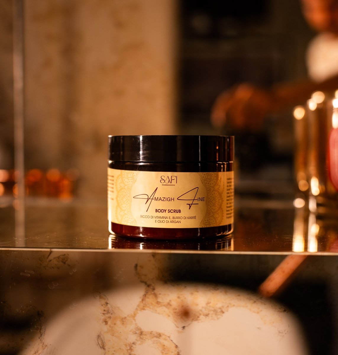 Scrub Corpo Zafferano, Fiori Bianchi e Legno di Cedro - Safi Marrakech - Scrub corpo - VG Charme