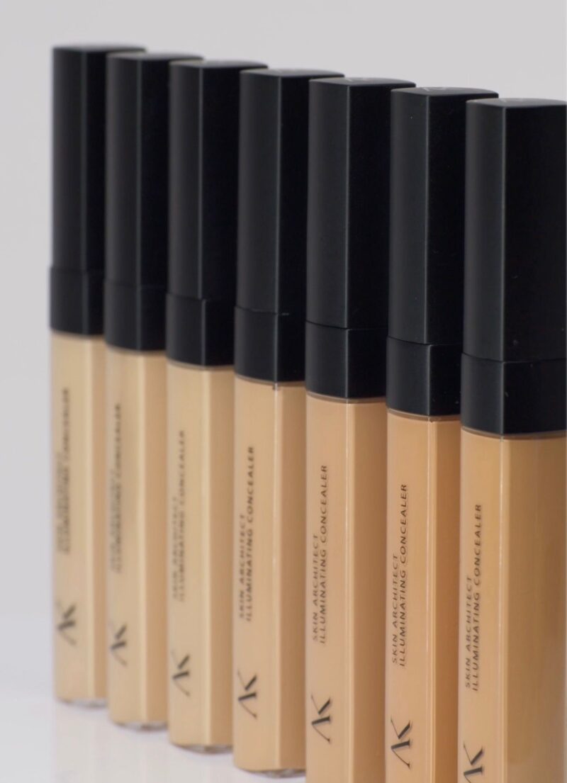 Skin Architect Illuminating Concealer - AKSIMONEBELLI - Correttore - VG Charme